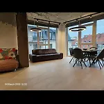 Happy Vip Lounge, Self Check-in, Parking Apartment *