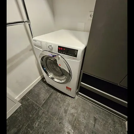 Happy Vip Lounge, Self Check-in, Parking Apartment Wilna